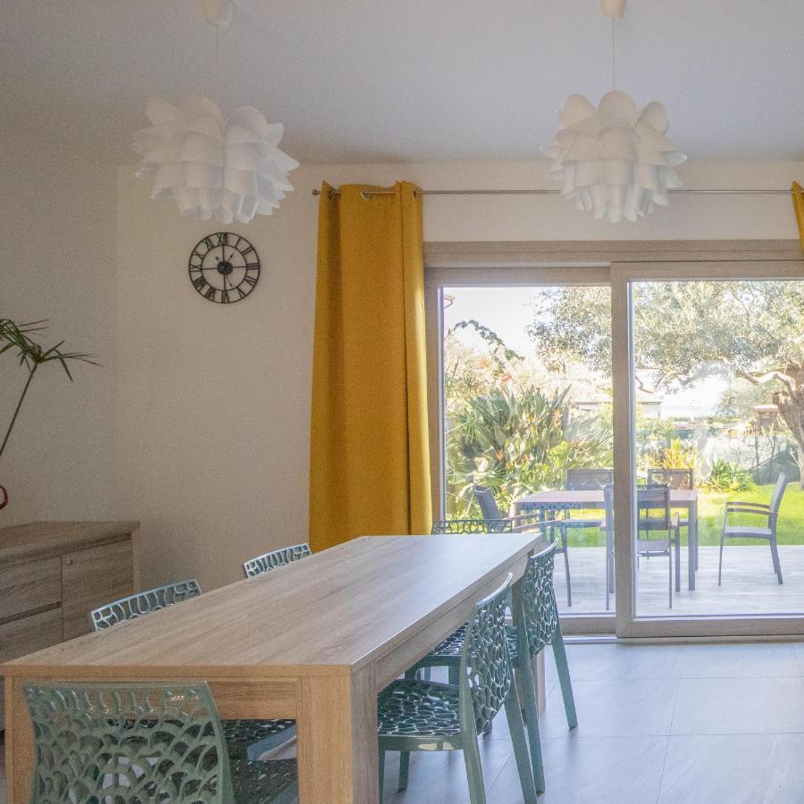 Domek Villa A 100Mt Dalla Spiaggia Capoterra Eksteriør billede
