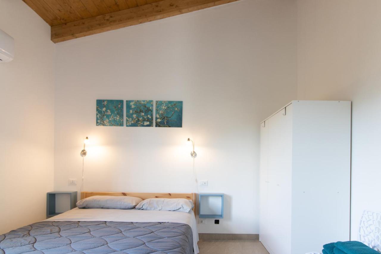 Domek Villa A 100Mt Dalla Spiaggia Capoterra Eksteriør billede