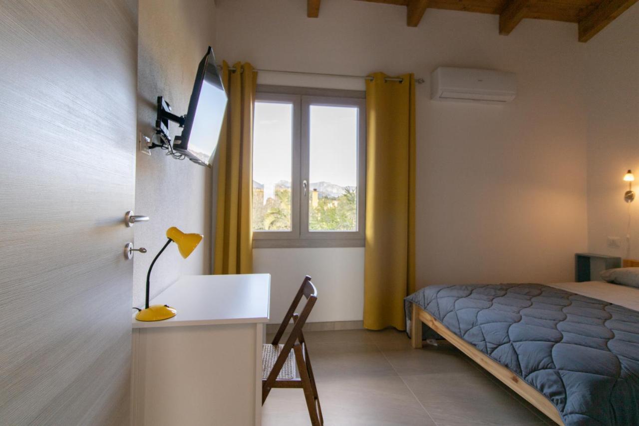 Domek Villa A 100Mt Dalla Spiaggia Capoterra Eksteriør billede